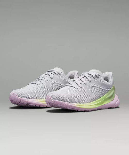 那些能夠讓你變得更 fit 的鞋子 每周冷門球鞋大賞